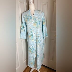 Miss Elaine Womens Floral Zip Front Robe Lounge Small Quilted Side Pockets Slits